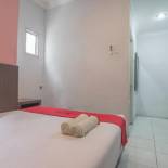 Фотография гостевого дома RedDoorz Syariah near Politeknik Negeri Madiun