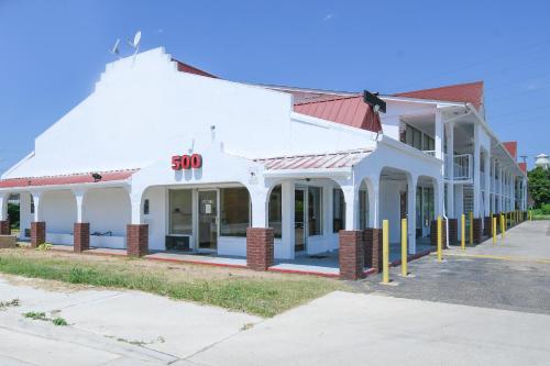 Фотография гостиницы OYO Hotel Waco University Area I-35