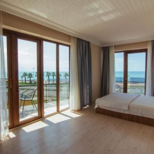 Фотография гостиницы The Cess Suites Hotel