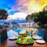 Фотография гостиницы At Ease Beach Hotel