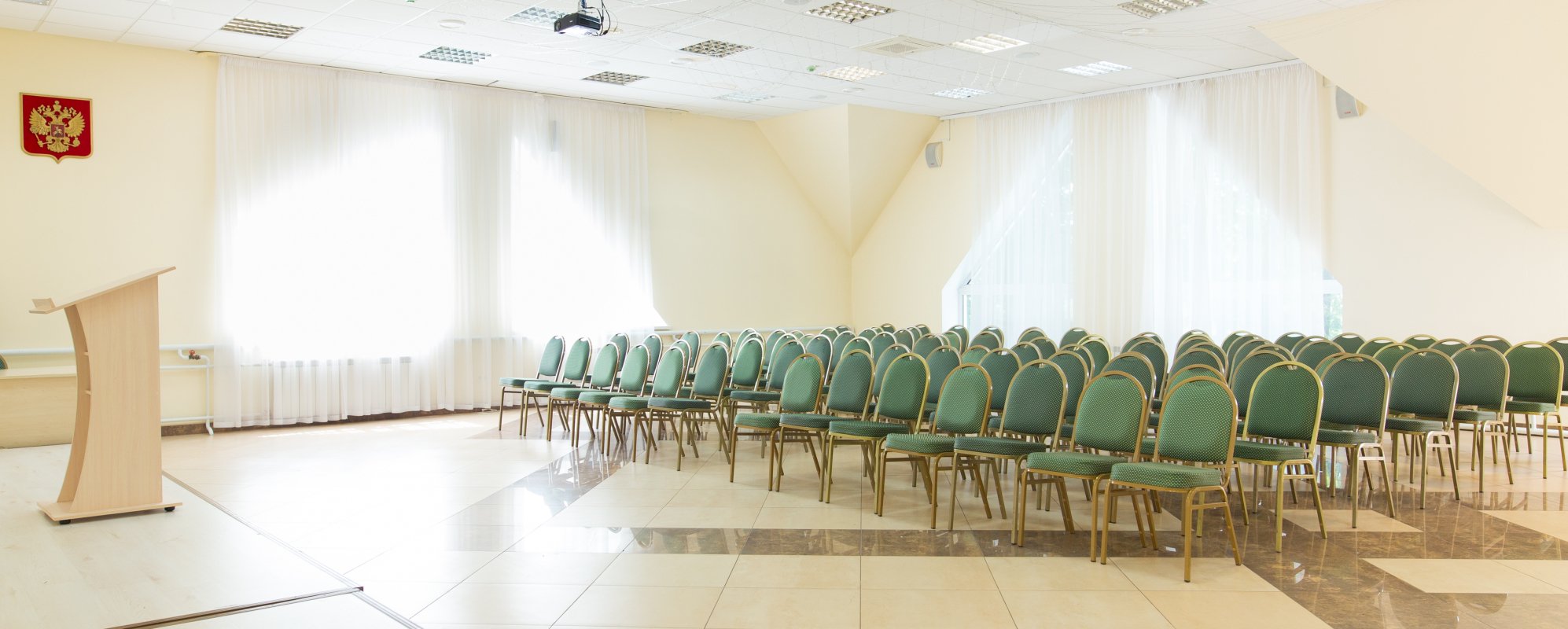 Фотографии конференц-зала Азимут