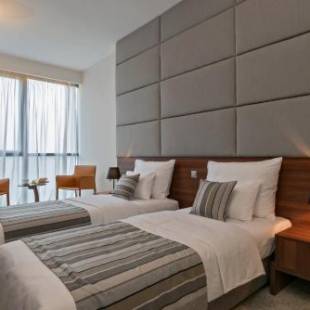 Фотографии мини отеля
Priska Med Luxury Rooms