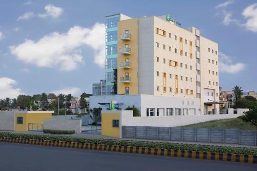 Фотографии гостиницы
Holiday Inn Express Nashik Indira Nagar, an IHG Hotel
