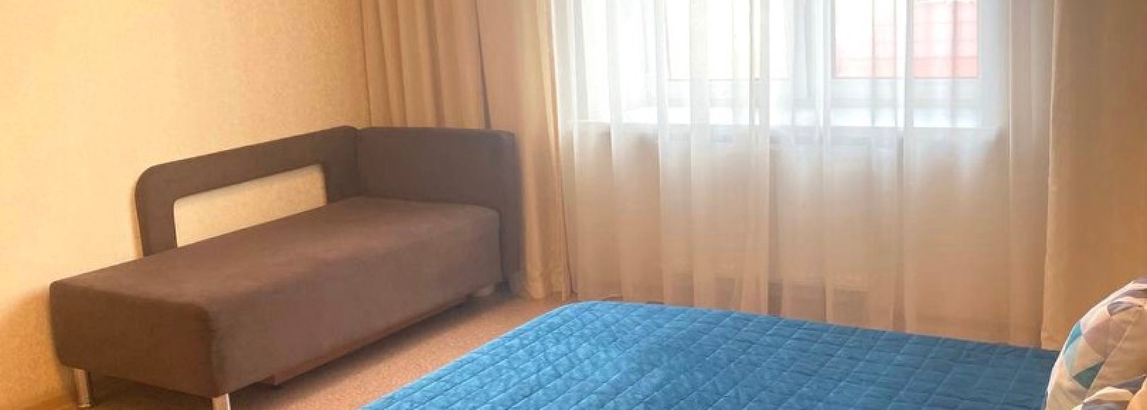 Фотография квартиры Просторная 2х-комнатная квартира в тихом центре, Комсомольский 44