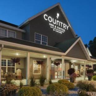 Фотографии гостиницы 
            Country Inn & Suites by Radisson, Decorah, IA