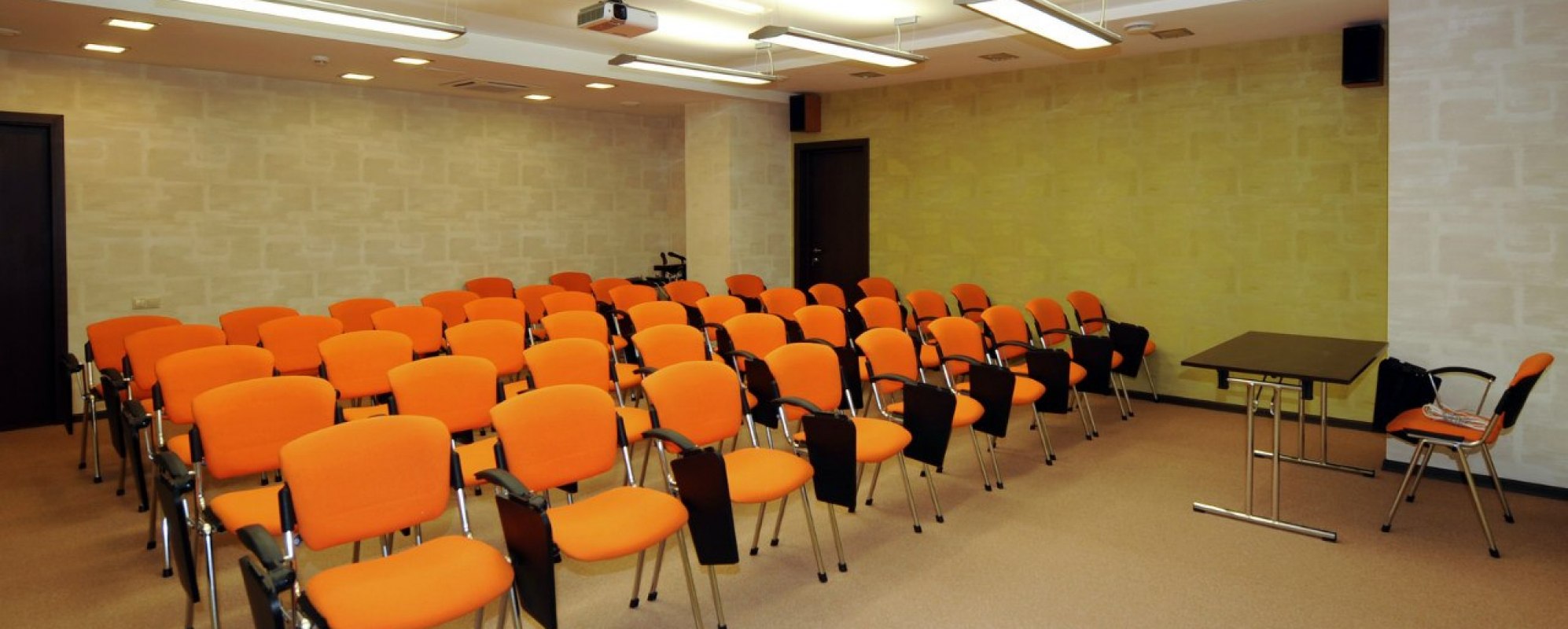 Фотографии конференц-зала Дипломат