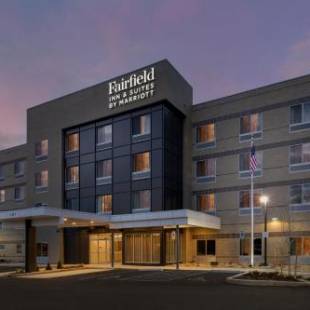Фотографии гостиницы 
            Fairfield Inn & Suites by Marriott Denver Tech Center North