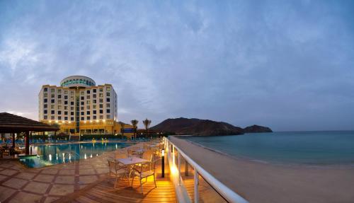 Фотография гостиницы Oceanic Khorfakkan Resort & Spa