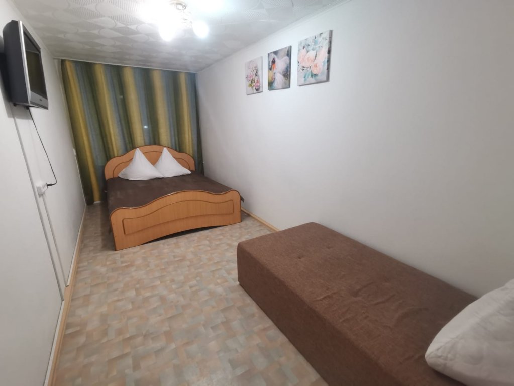 Фотография квартиры Апартаменты Трехкомнатная квартира в сердце города Нефтеюганск