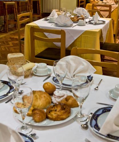 Фотография гостиницы Hotel Castilla