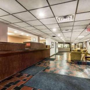 Фотографии гостиницы 
            Quality Inn & Suites Binghamton Vestal