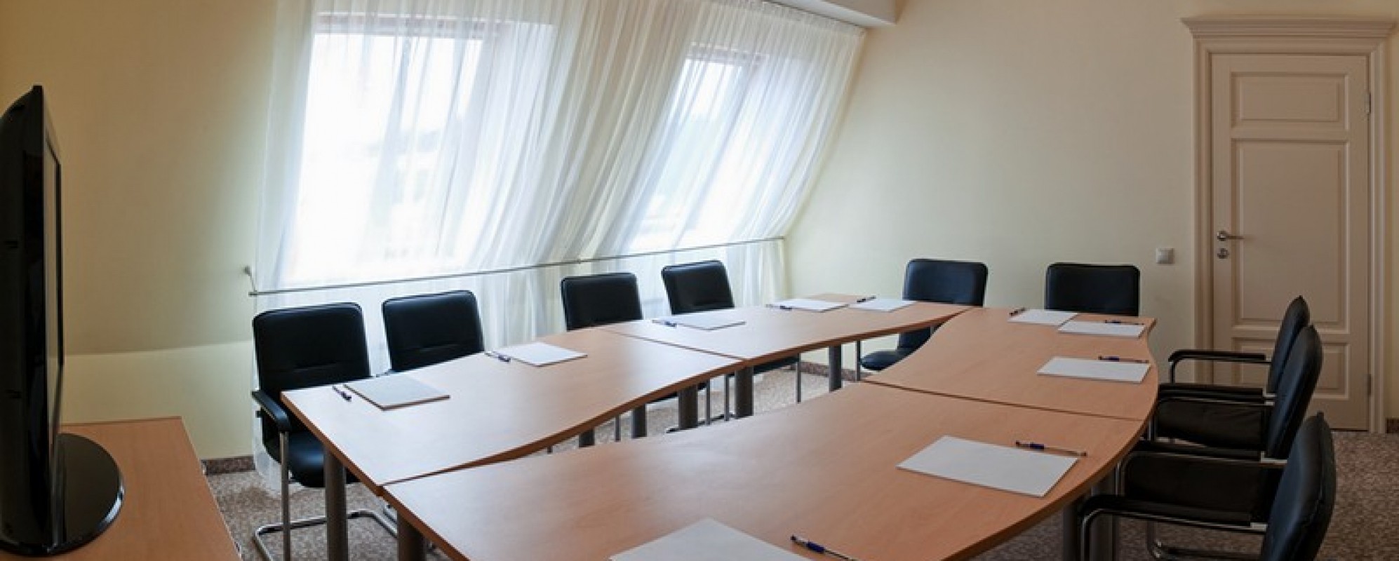 Фотографии комнаты для переговоров Царская Деревня