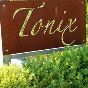 Фотография гостевого дома Tonix Boutique Accommodation