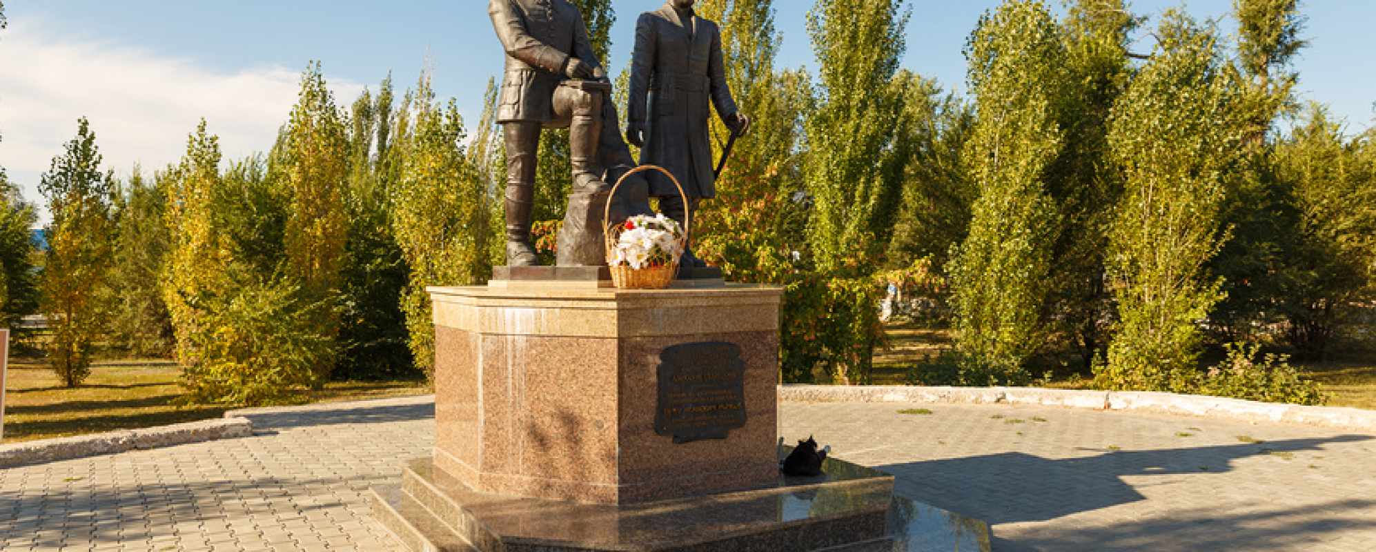 Фотографии памятника Памятник Алексею Углицкому и Петру Рычкову