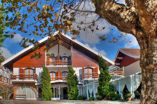 Фотография мини отеля Pousada Villa Capivary Campos do Jordão