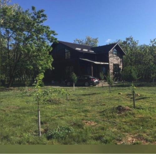 Фотография гостевого дома POLOVRAGA - casă la țară cu ciubăr