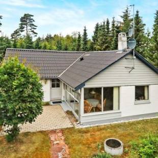 Фотографии гостевого дома 
            Holiday home Hals LVI