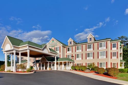 Фотография гостиницы Country Inn & Suites by Radisson, Lake George (Queensbury), NY