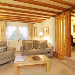 Фотографии гостевого дома
Anne Boleyn