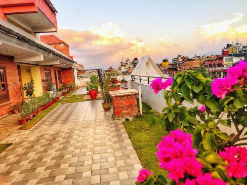 Фотография гостиницы DOM Himalaya Hotel