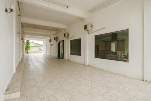 Фотография гостиницы RedDoorz near Jawa Timur Park 2