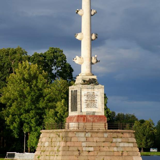 Фотография памятника Чесменская колонна