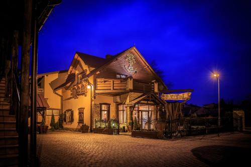 Фотография гостиницы Hotel - Karczma Klimtówka