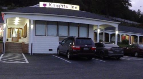 Фотография гостиницы Knights Inn Galax