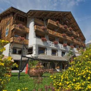 Фотографии гостиницы
Hotel L'Equipe