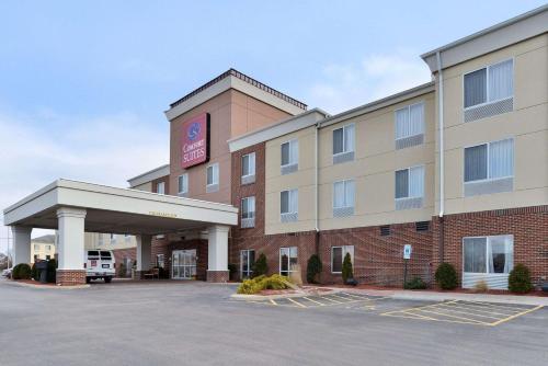 Фотография гостиницы Comfort Suites Urbana Champaign, University Area