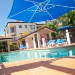 Фотография апарт отеля Chevron Palms