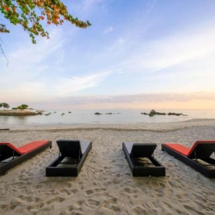 Фотография гостиницы Mercure Penang Beach