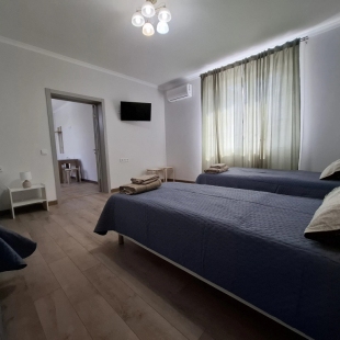 Фотография квартиры Апартаменты Уютные двухкомнатные апартаменты для семьи и компании