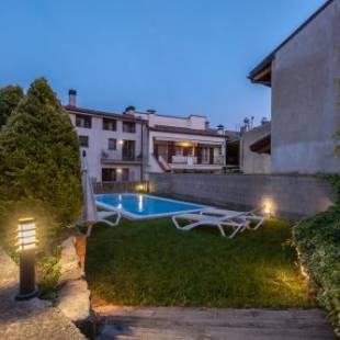 Фотографии апарт отеля
Aparthotel Cal Marçal