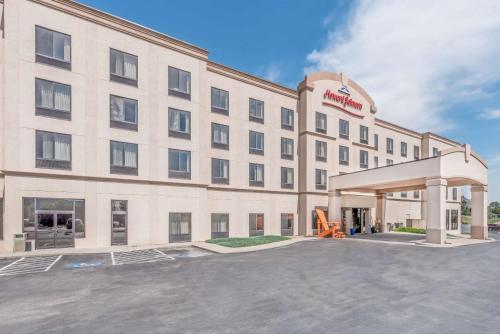 Фотография гостиницы Howard Johnson by Wyndham Rapid City