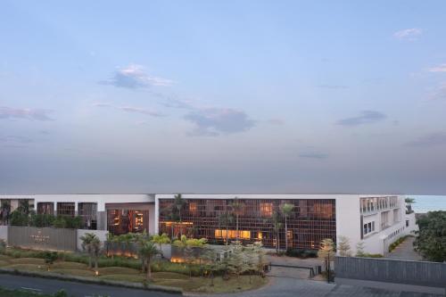 Фотография гостиницы Sheraton Grand Chennai Resort & Spa