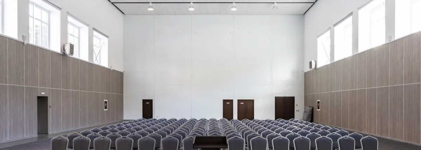 Фотография конференц-зала София