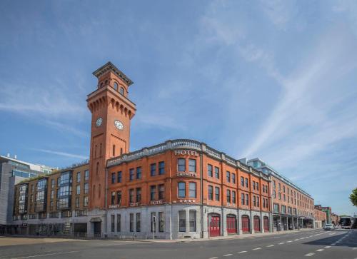 Фотография гостиницы Trinity City Hotel