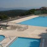 Фотография гостевого дома Tranquil Holiday Home in Mougins with Swimming Pool