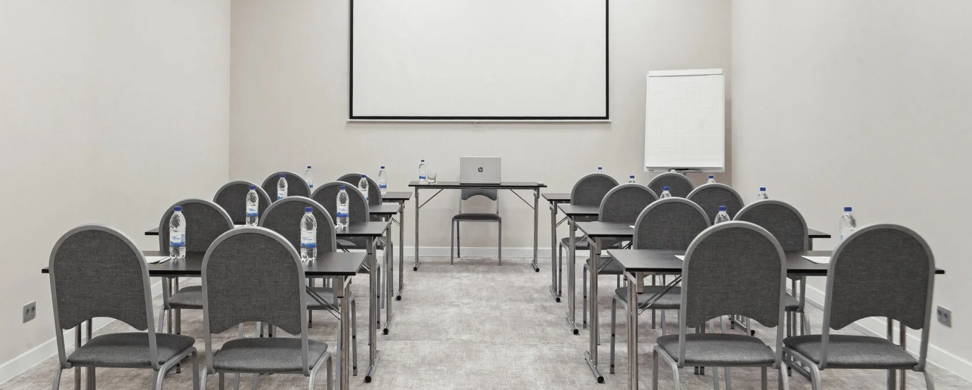 Фотографии конференц-зала Holiday Inn Perm