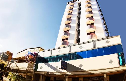 Фотография гостиницы Vind's Plaza Hotel