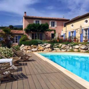 Фотографии гостевого дома
AU PIED DU VENTOUX