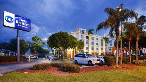 Фотография гостиницы Best Western Fort Myers Inn and Suites