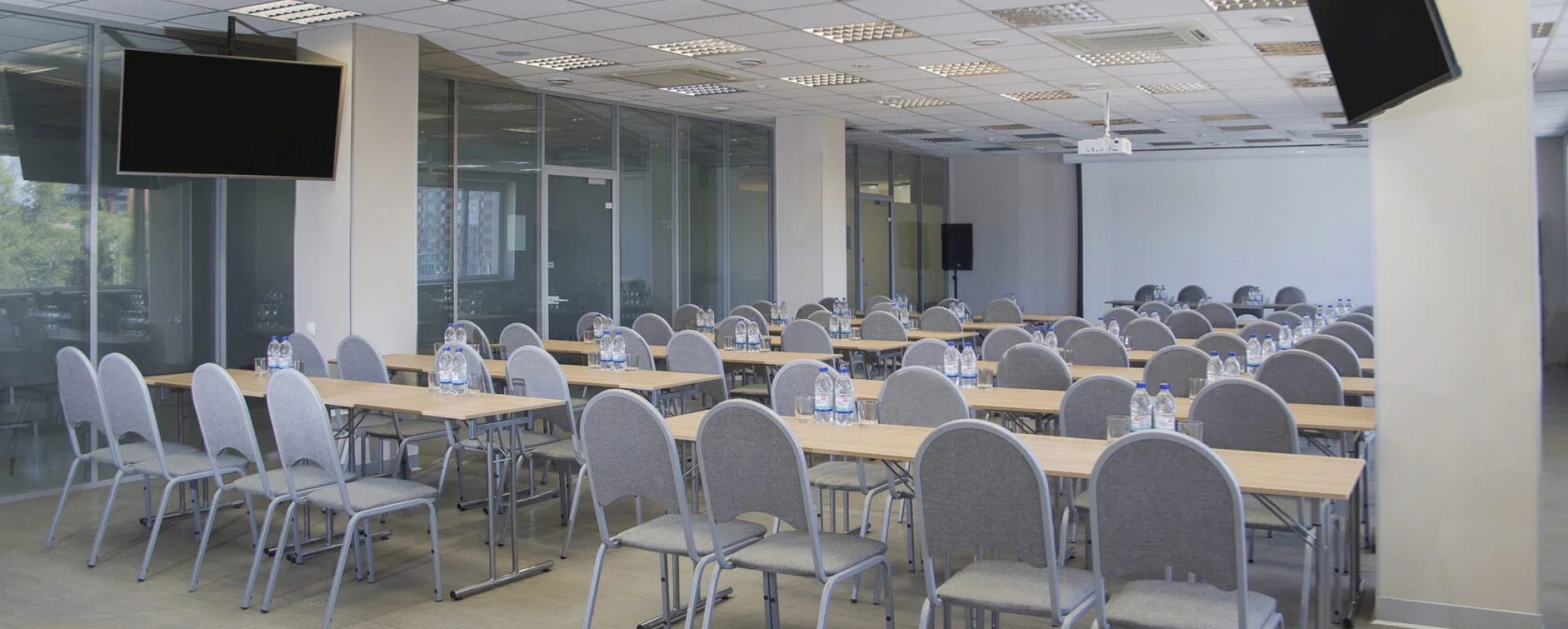 Фотографии конференц-зала Врямя