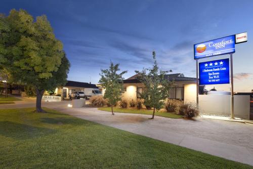 Фотография мотеля Comfort Inn May Park