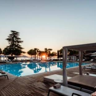 Фотографии гостиницы
Splendido Bay Luxury Spa Resort