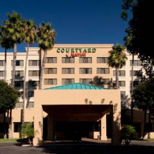 Фотографии гостиницы
Courtyard by Marriott Cypress Anaheim / Orange County