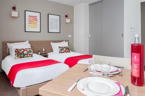 Фотография апарт отеля Appart'City Orléans