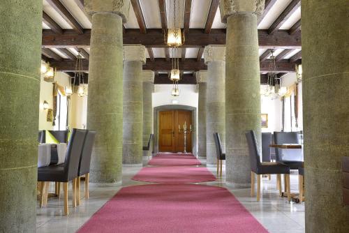 Фотография гостиницы Land- und Golfhotel Alte Fliegerschule