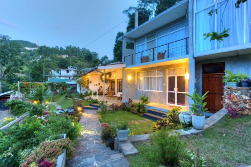 Фотография гостиницы Ravana Heights